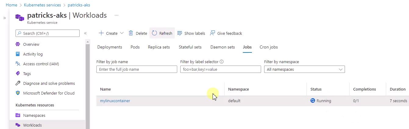 03_aks_workload_running